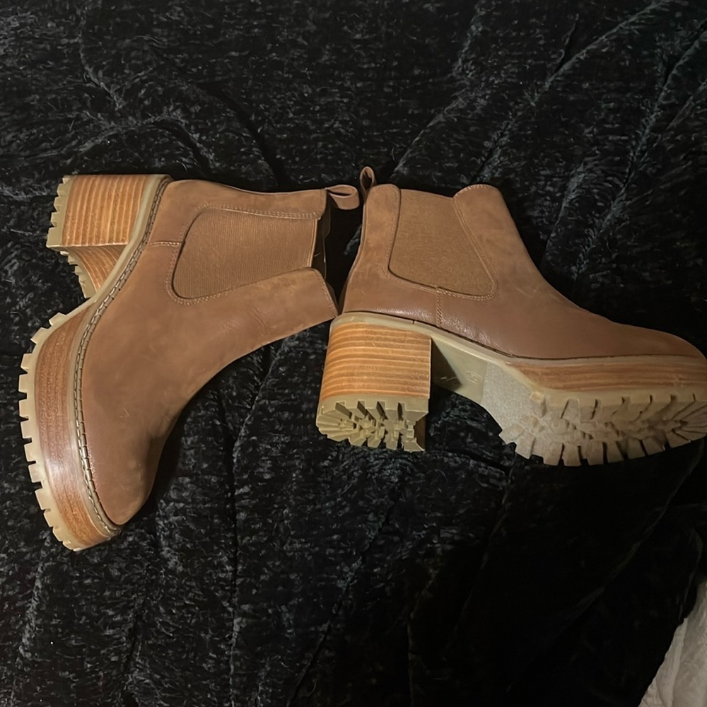 MIA Alejandro booties